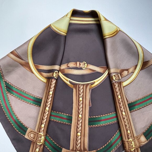 Display #2 Gucci Scarf Iconic Horsebit Logo Print Silk Wrap - Picture 8 of 16